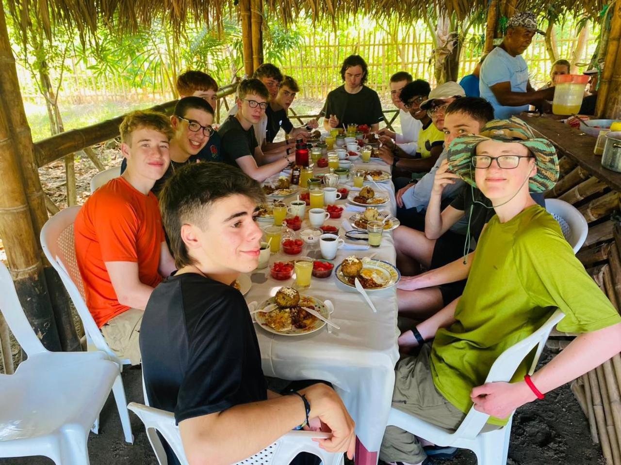 Hostal San Andres De K-Noa カノア エクステリア 写真